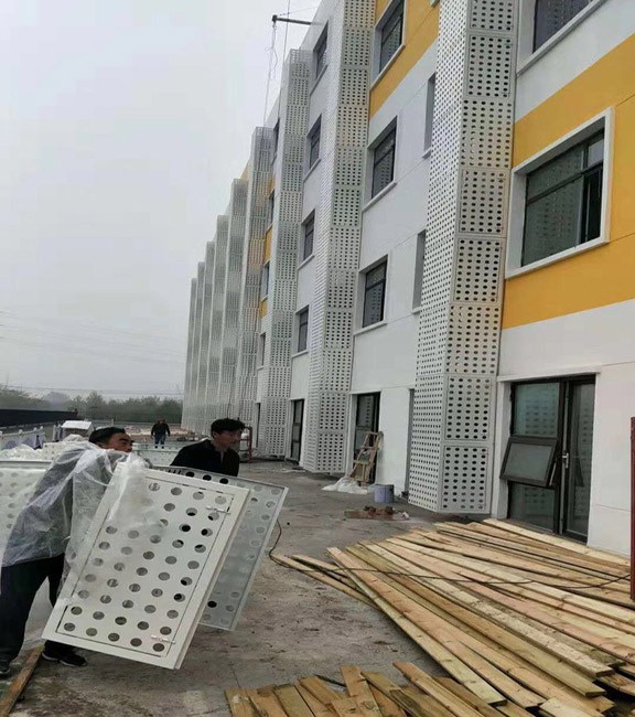 大面积使用空调罩有什么好处？